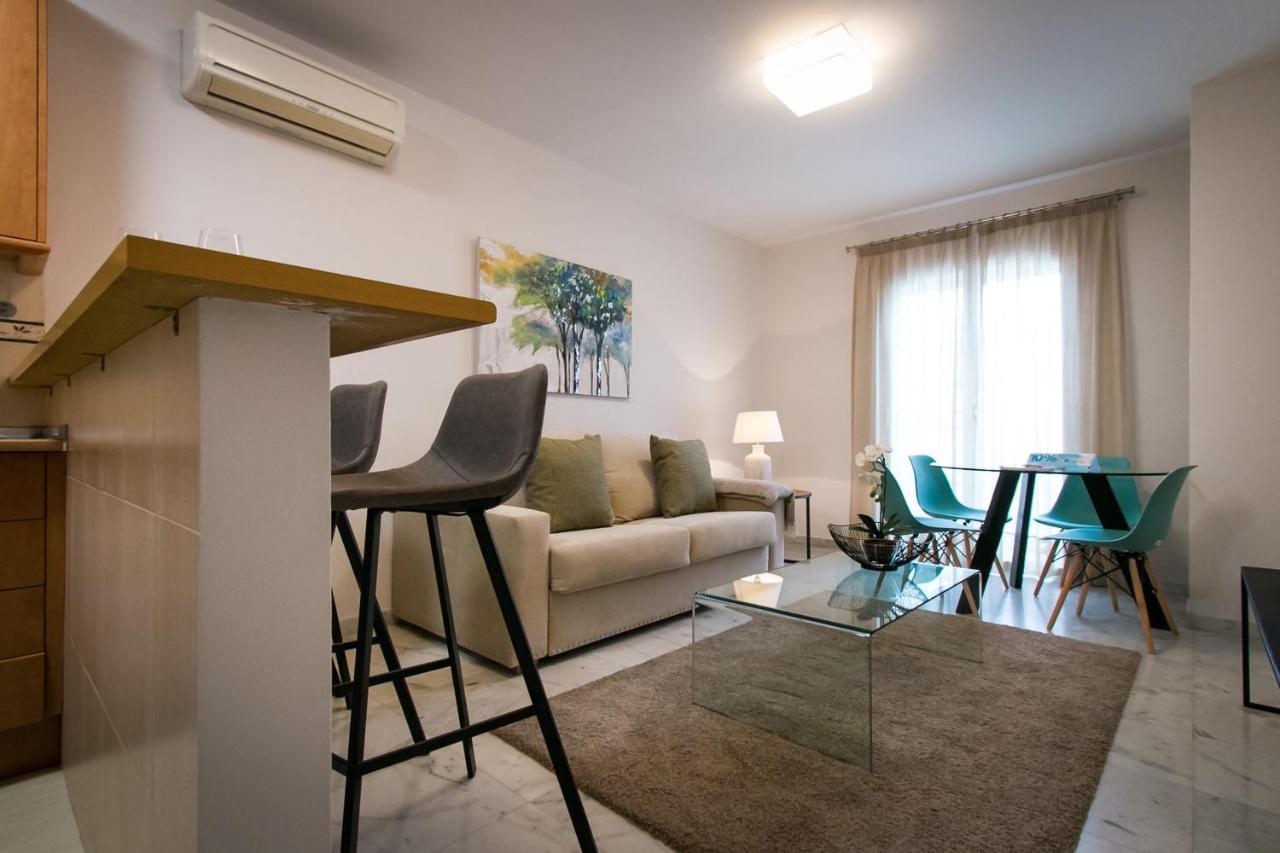 Holidays2Malaga Pena Parking & French Balcony & Smart Tv Εξωτερικό φωτογραφία